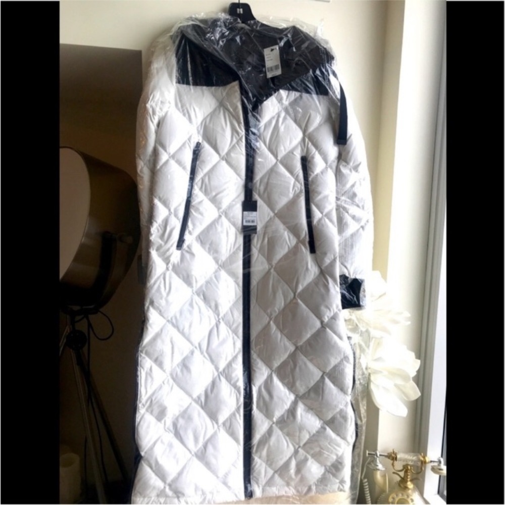 NWT Moose Knuckles Jaillante Milky Way long parka small - Picture 4 of 11